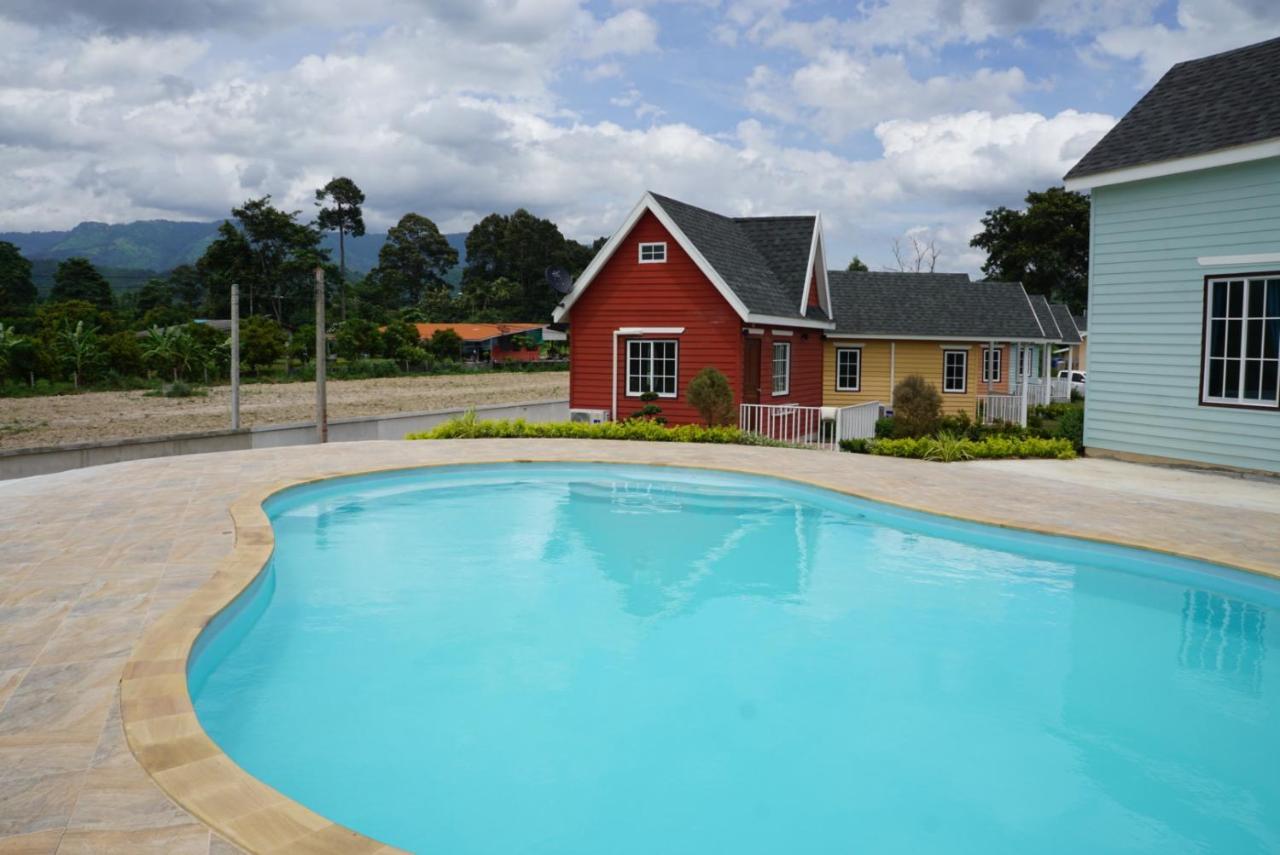Evie Mae Resort Ban Cha-om ภายนอก รูปภาพ